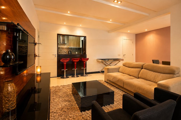 Copacabana Luxo Com Três Quartos CP01.335T