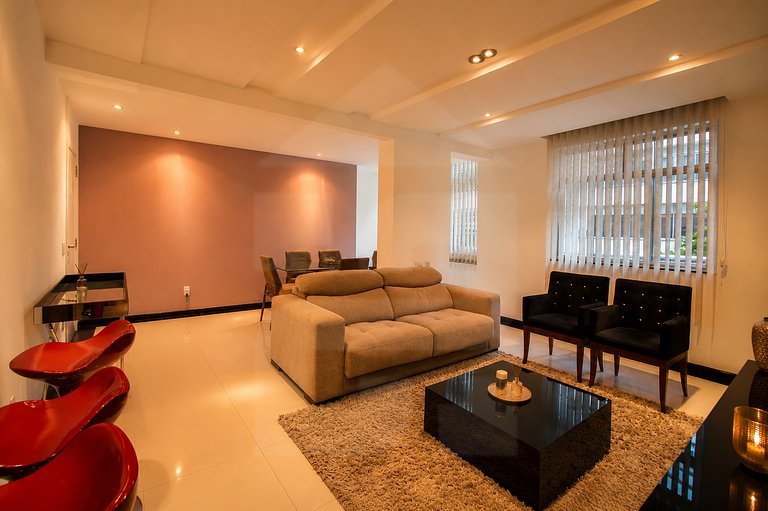 Copacabana Luxo Com Três Quartos CP01.335T