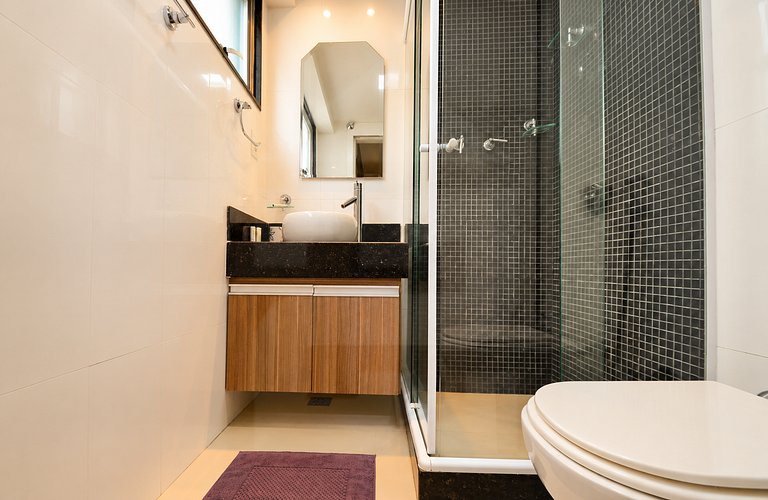 Copacabana Luxo Com Três Quartos CP01.335T