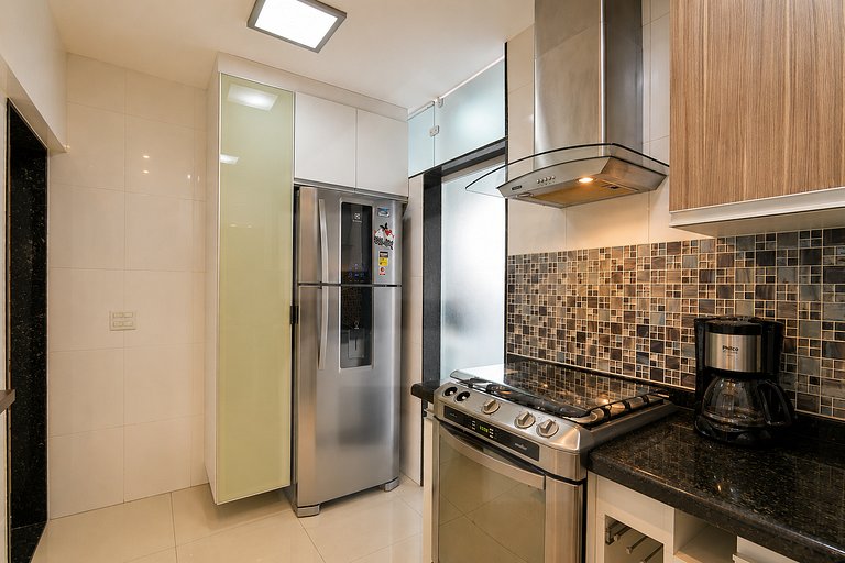 Copacabana Luxo Com Três Quartos CP01.335T