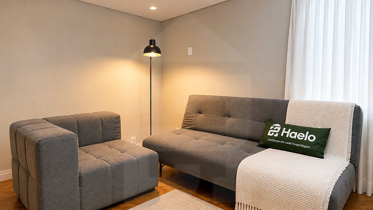 Charming apartment 5 minutes from Copacabana Beach