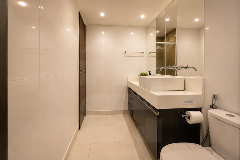 Simple and comfortable apartment in Copacabana