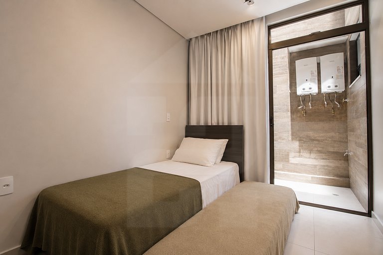 3 Quartos Silenciosos a 2 min da Praia