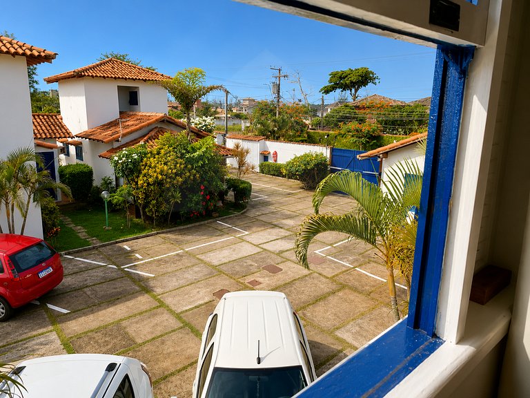 Conforto e Piscina ao Lado da Praia