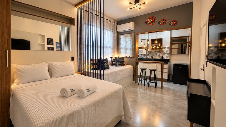 Style and sea: a welcoming retreat in Copacabana
