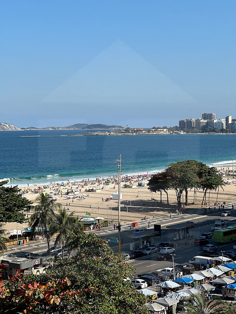 Corner by the beach, sea view, in Copacabana | Haelo