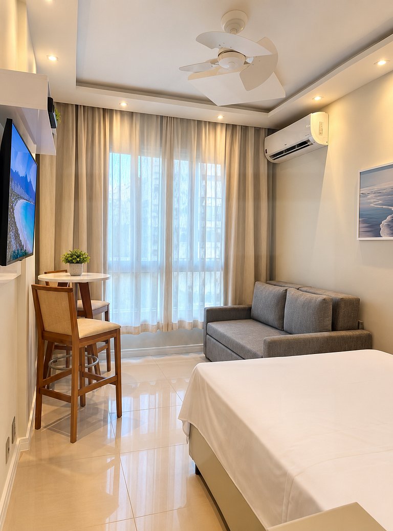 Sophisticated sea view in Copacabana